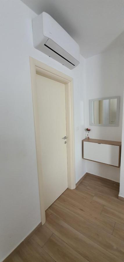 Apartment Sunrise With Private Parking プーラ エクステリア 写真