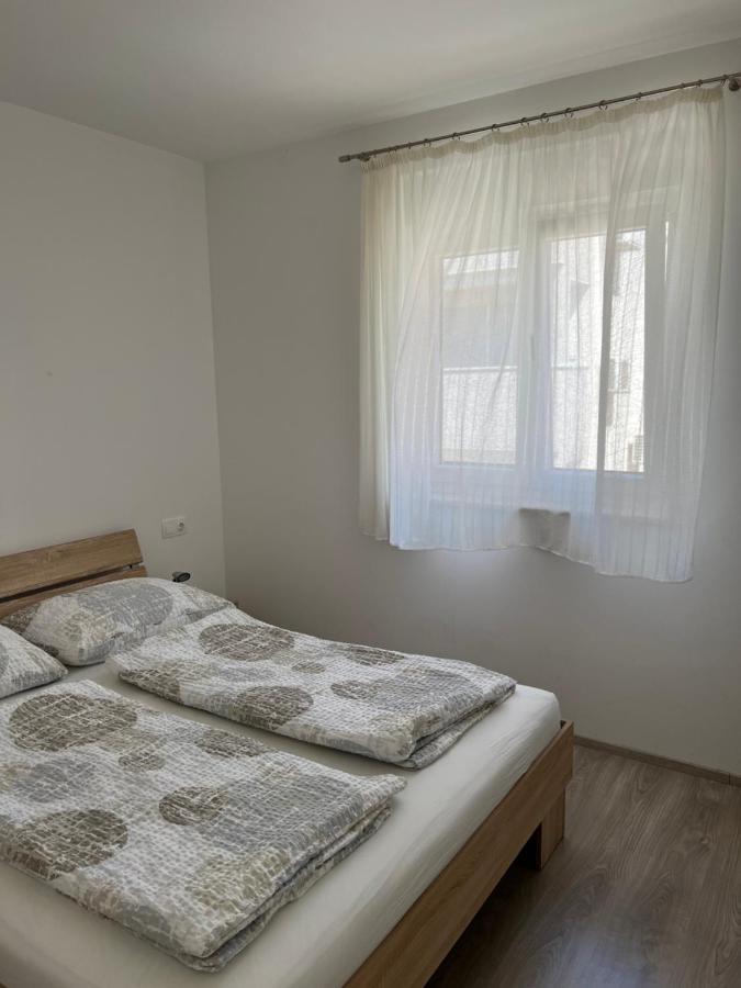 Apartment Sunrise With Private Parking プーラ エクステリア 写真
